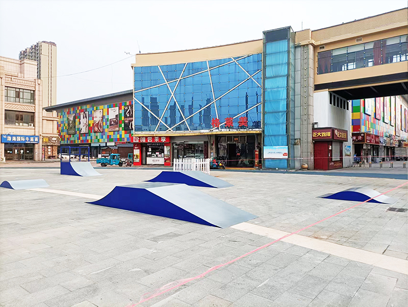 山東省濱州市渤海國際CBD廣場極限運(yùn)動場